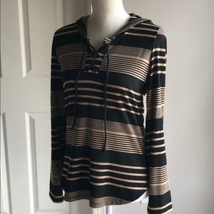 Pleione - Long Sleeve w/ Hood - Size S